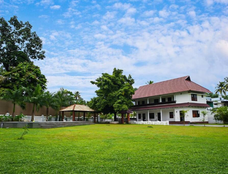 Tamarind Heritage Holiday Home 安加马尔伊 外观 照片